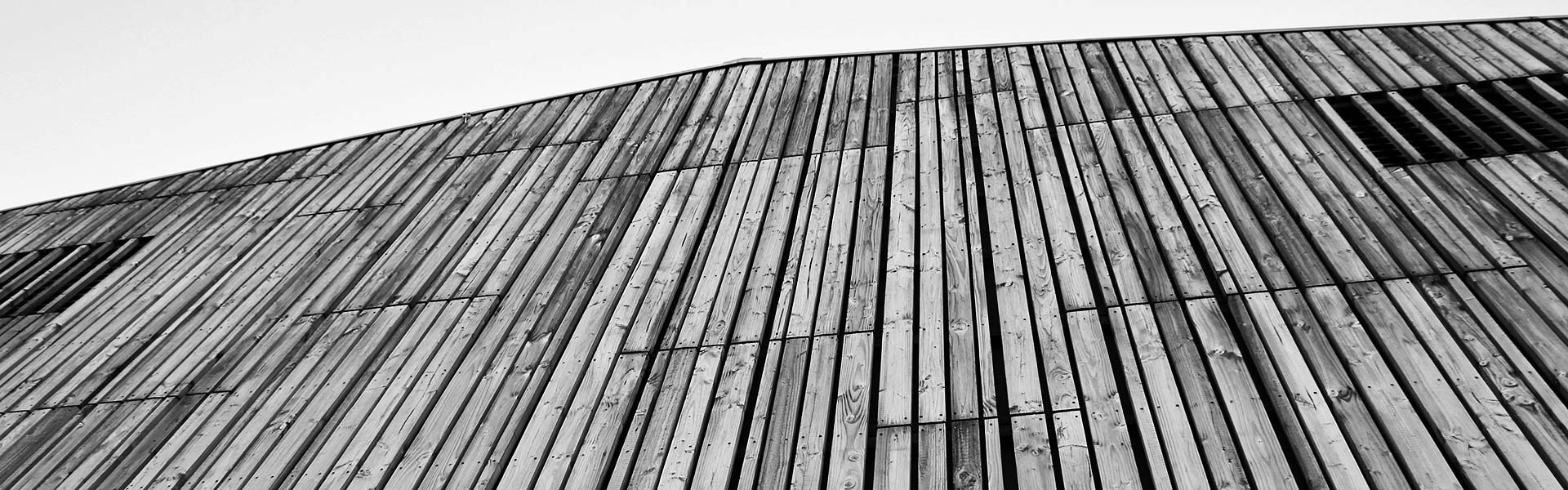 Holzfassade Belchenhalle Staufen Steiger & Riesterer